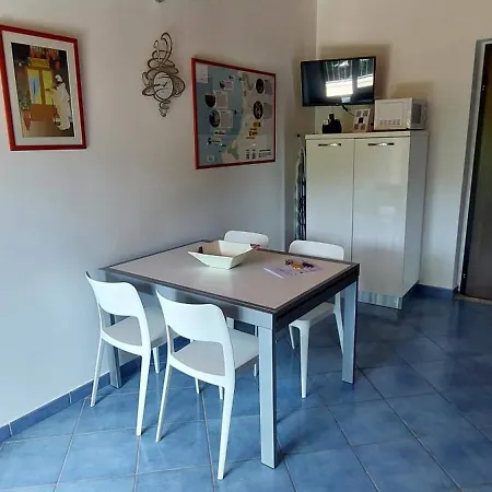 Casa Gio' Con Lido, Parcheggio E Piscina Apartment