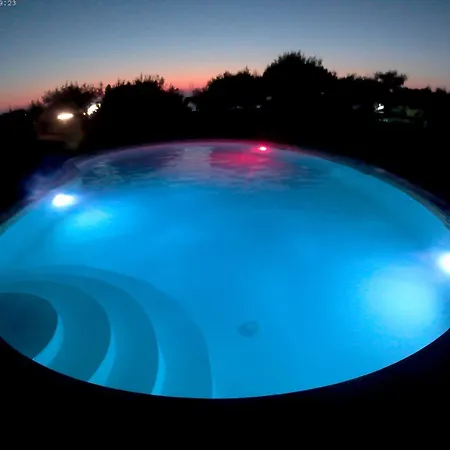 Apartment Casa Gio' Con Lido, Parcheggio E Piscina *